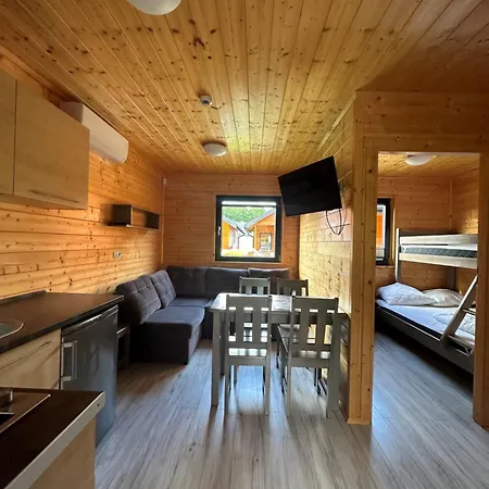 Nad Morzem Dziedzic Wczasowa Ii Semesterbostad Dąbki